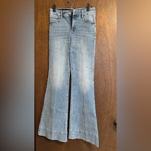 Express FleXX 70’s Flare Mid-Rise Jeans